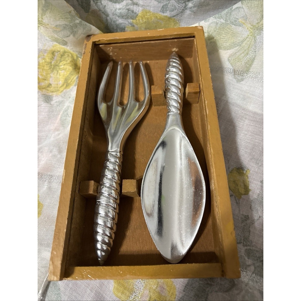 Silver‎ Polished Twist Handle Serving Spoon & Fork Set, 12in Floral Wood Box